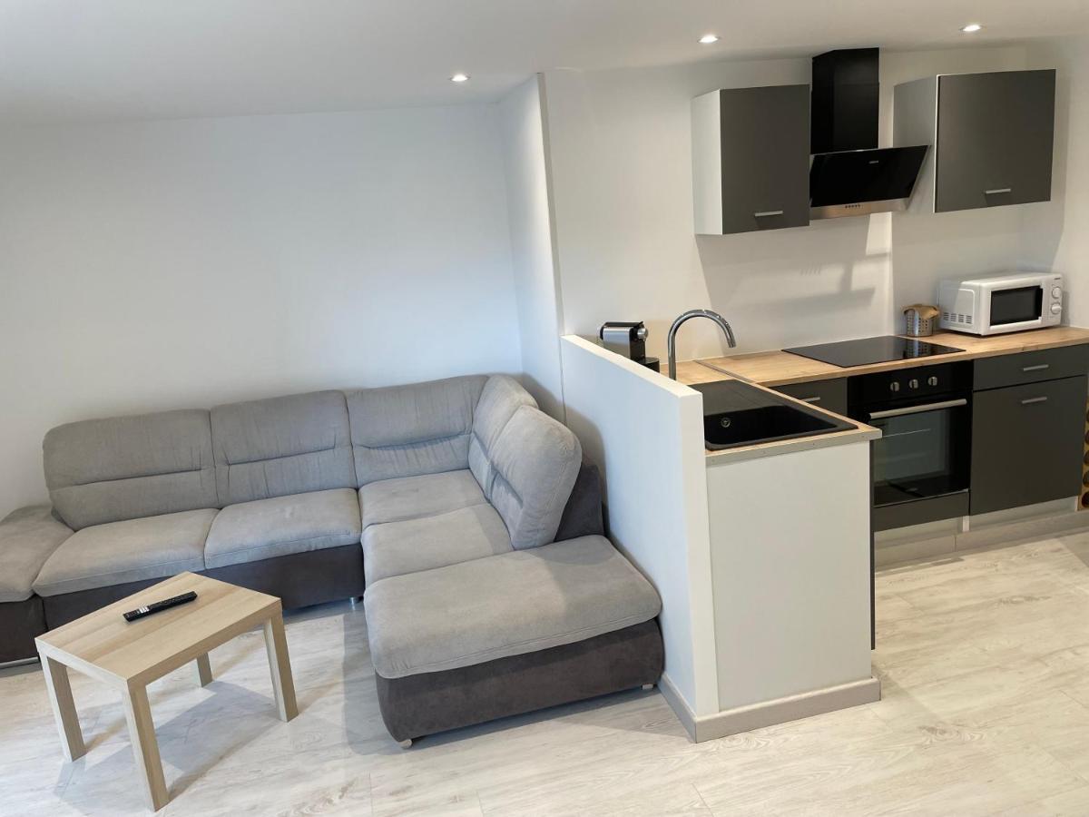 Joli Logement Au Pied Des Alpilles Eyguières Exterior foto